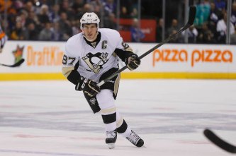 Pittsburgh_Penguins_Sidney_Crosby_Shooting_More.jpg